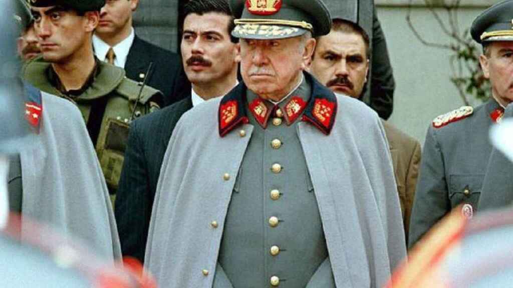 L'ancien dictateur chilien Augusto Pinochet, en 1997.