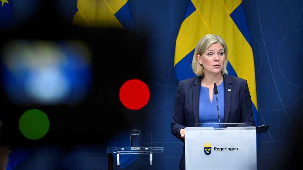 La première ministre suédoise Magdalena Andersson annonce sa démission.