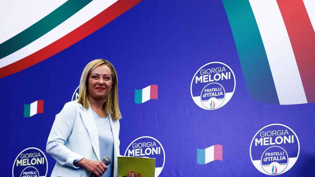 Giorgia Meloni célèbre sa victoire aux élections italiennes
