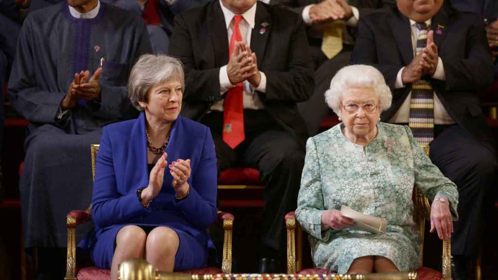 Theresa May et la reine Elizabeth II en 2018.