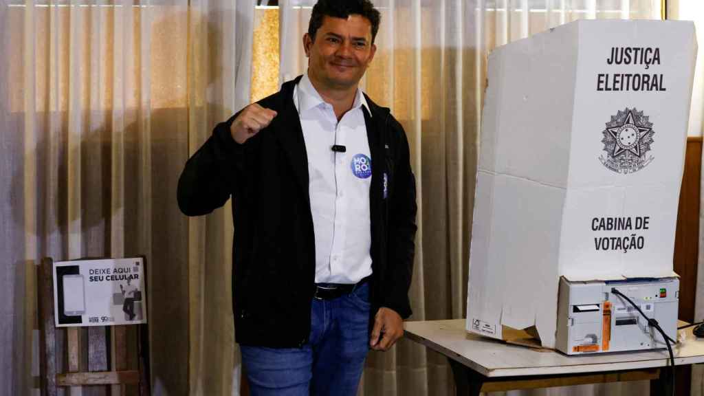Sergio Moro votant.