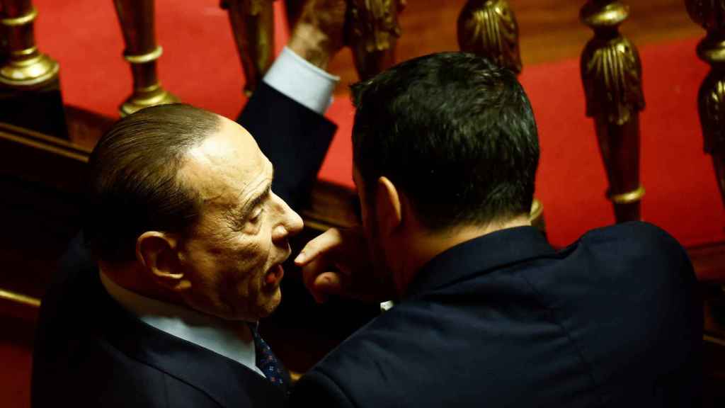 Le leader de Forza Italia, Silvio Berlusconi, et le leader de la Ligue du Nord, Matteo Salvini, au Sénat.