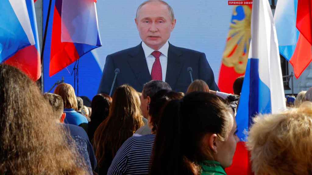 Purges internes et nouvelles marionnettes : Poutine fête son 70e