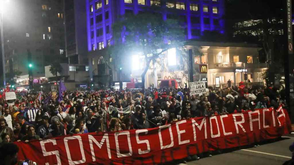 Manifestants pro-démocratie au Brésil.