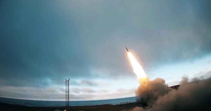 Les États-Unis vont envoyer des missiles d'une portée de 150