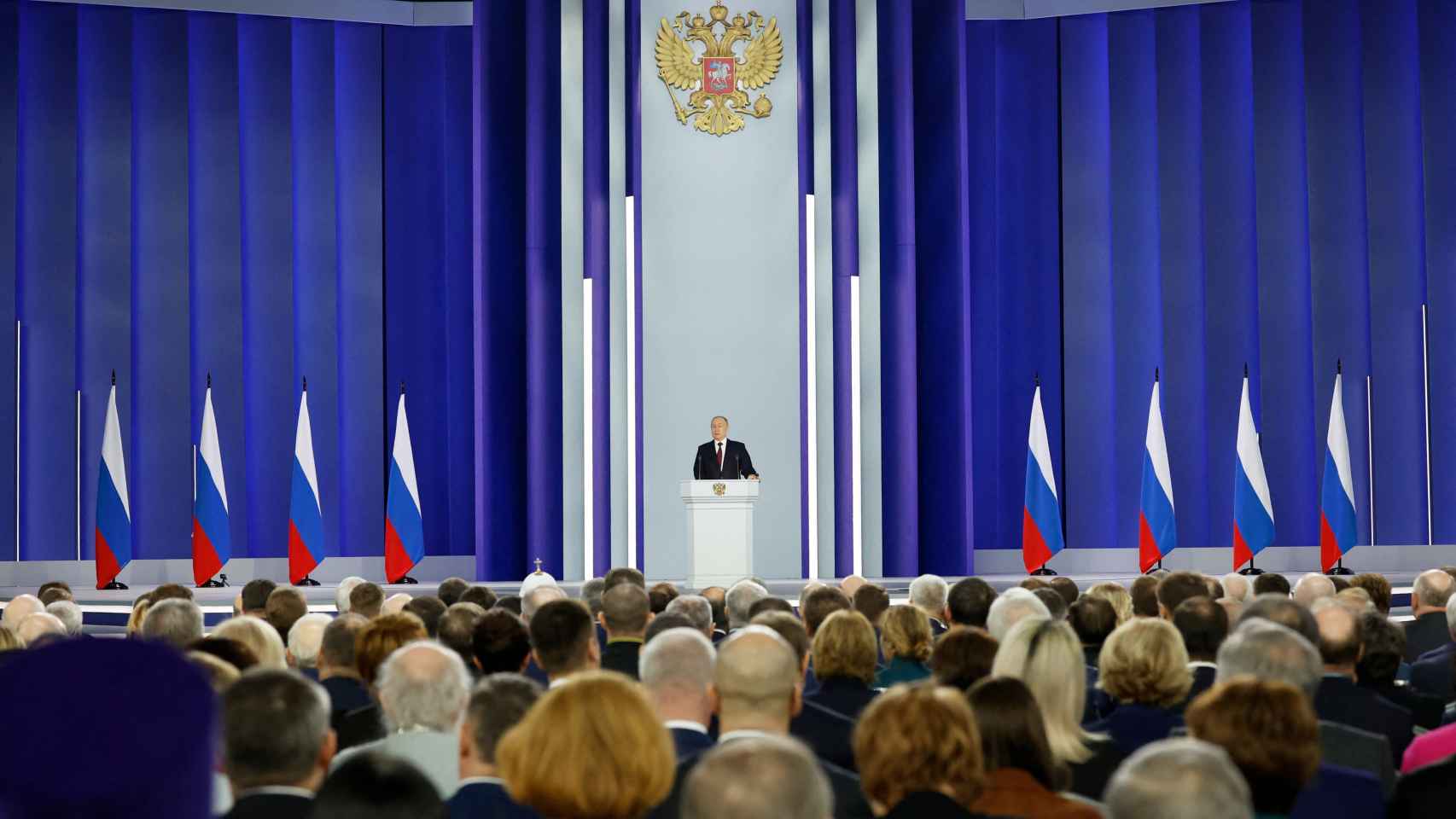 Le président russe Vladimir Poutine s'adresse à l'Assemblée fédérale à Moscou, mardi.