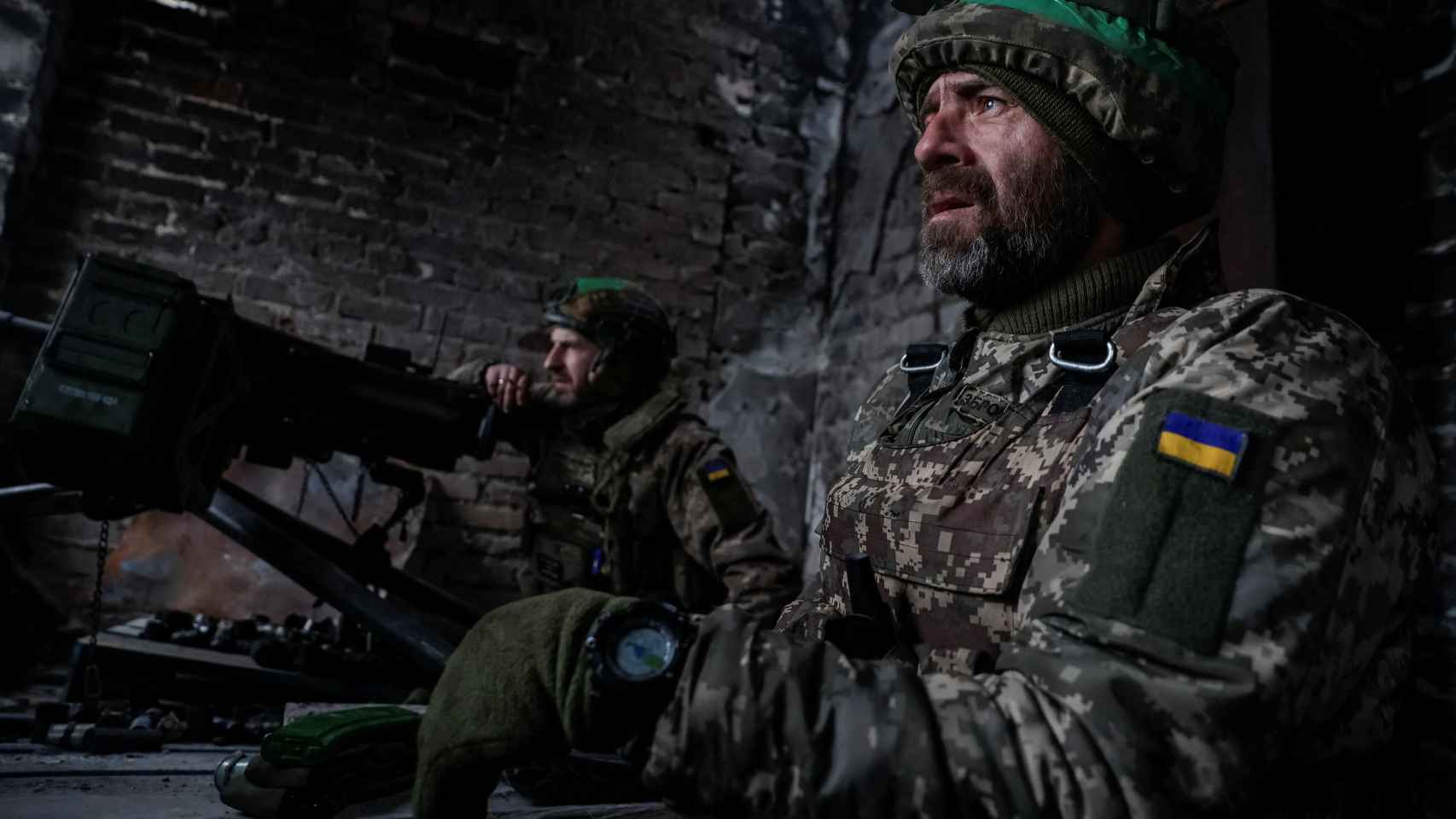 Soldats ukrainiens sur la ligne de front à Bakhmut.